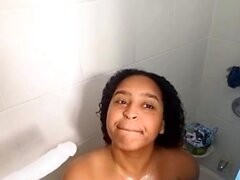 Professor Gaia - Tag di spettacolo dal vivo Fuoco insaposo della doccia nuda