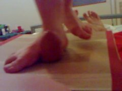 Amaterur POV - Barefeet cockbox footjob