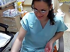 kummajainen nurse