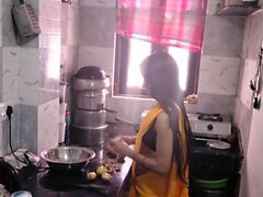 Hot Desi Bhabhi Kitchen Sexe avec mari