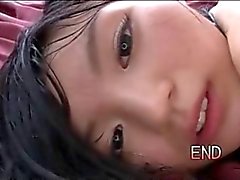 Süß behaart asiatischen Mädchen gefickt im 3some creampied