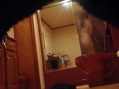 Mi mamá botín caliente filmado en secreto en el baño