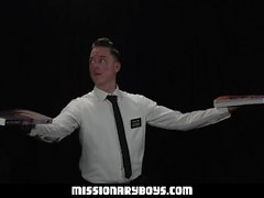 MissionaryBoyz - Kirche Junge saugt und Fucks Hung Priester