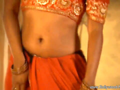 Dernier Bollywood indien, danseuse indienne एएटटस