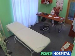 FakeHospital Doktorları sıcak sarışın karısı ofisinde tohumlarını istiyor