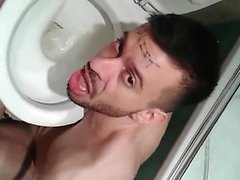 Piss in my own mouth! I'm a bathroom that is human!