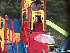 Japon genç işemek parkı