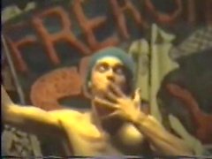 Suckdog Hommes! Art homoérotique performance 90s