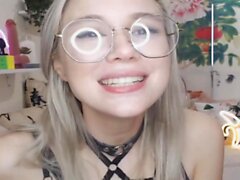 Blonde With Glasses Let Her Boyfriend Cum In Her Mouth