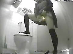 Cute Asian Girl Toilet Onanism