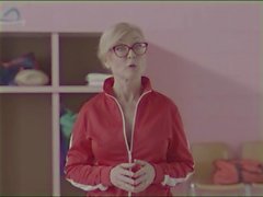 Pornhub Cares Presents Nina Hartley gamla School: A Guide to 65 Säker Sex