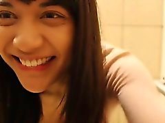 Hot Asian Masturbaters In Publick WC auf Cam - Pussycamhd