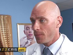 Brazzers - Lääkärit Adventure - Rahyndee James Johnny Sins - Natural Perfection