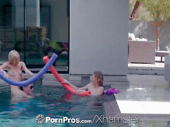 Pool new, young twinks pool threesome, schwimmbad