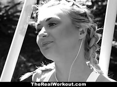 TheRealWorkout - Fitness Vlogger baiser le personnel vous de caméra