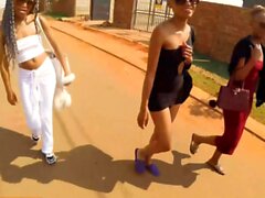 Afrikanska lesbiska amatör ebenholts heta bff s hämnd trekant