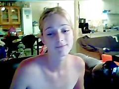 Skinny girl masturbating in webcam