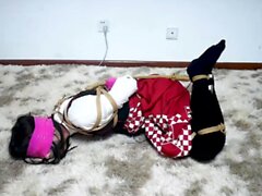 Bondage Chinesa - Li Ya Hogtied & Fita amortecida